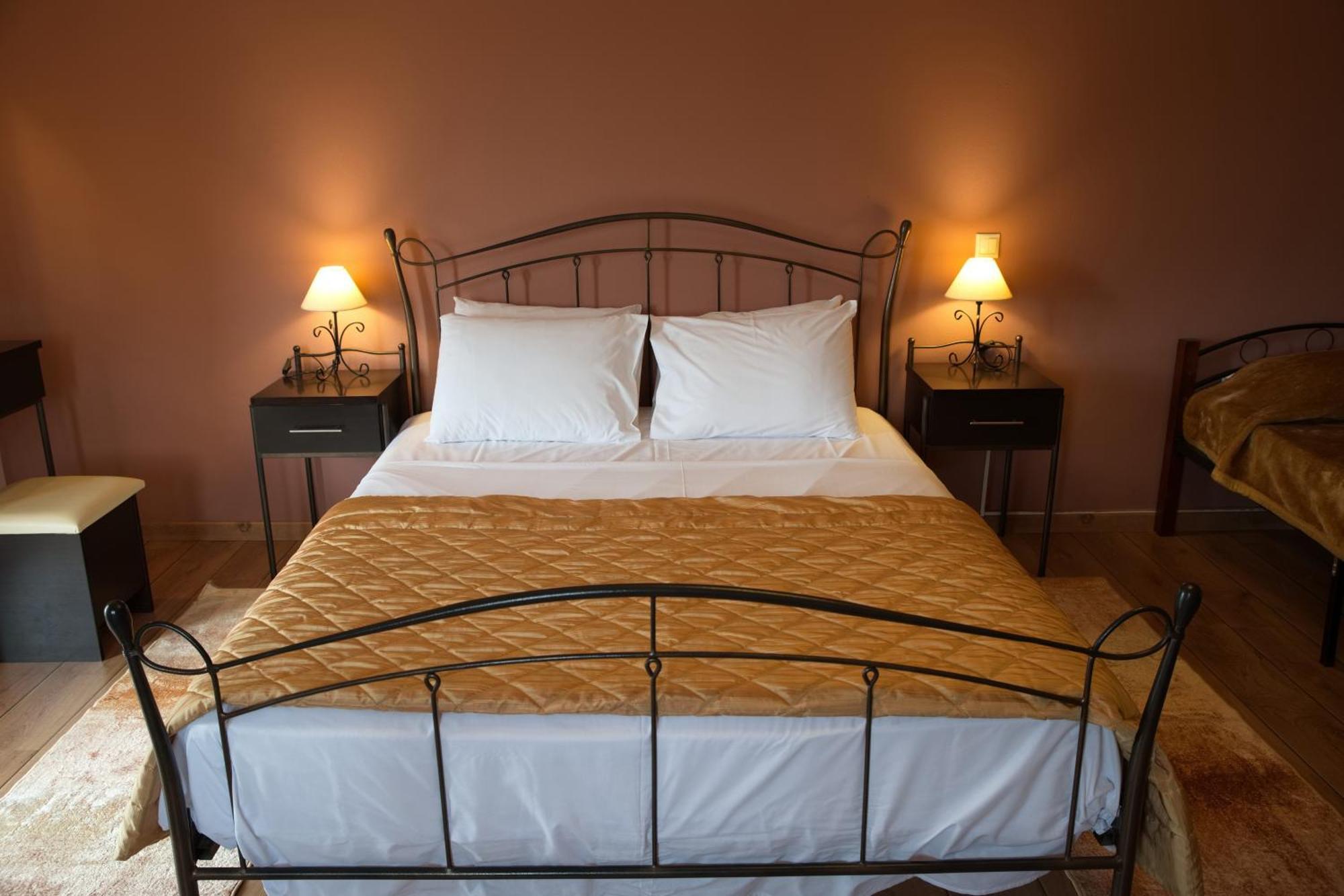 Hotel Agnanti Unique Hospitality Kasztoriá Kültér fotó