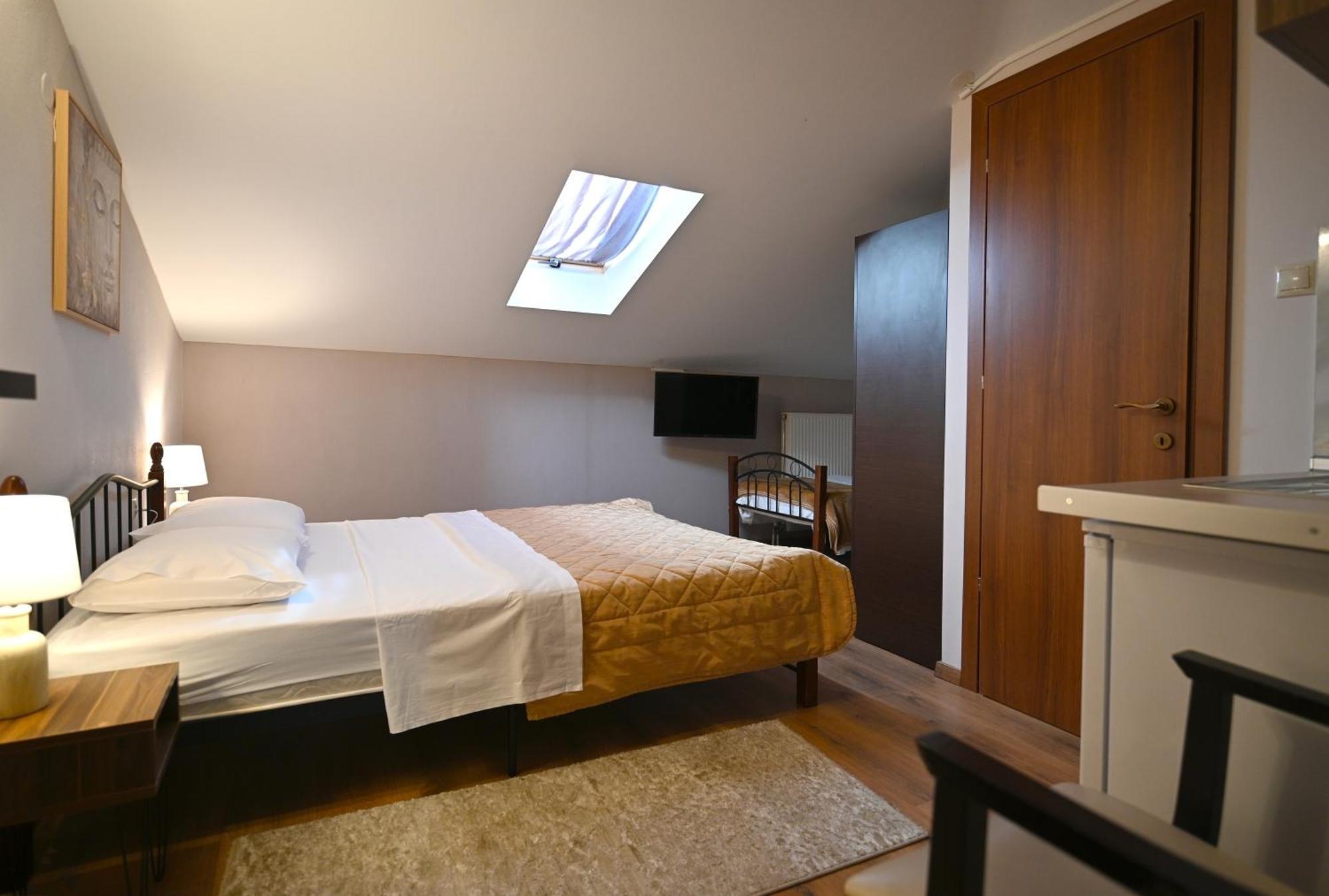 Hotel Agnanti Unique Hospitality Kasztoriá Kültér fotó